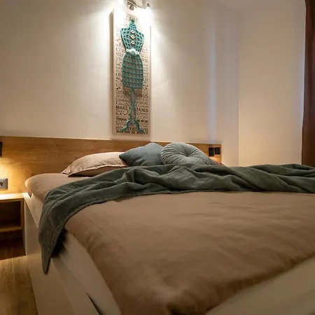 Lea Apartament